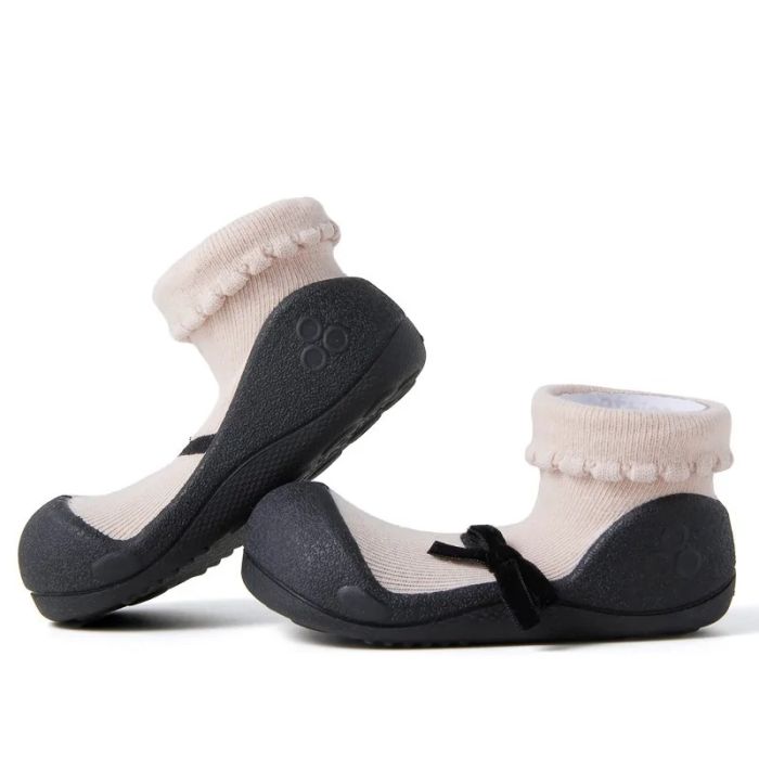 Mazuļu pirmās kurpes Attipas "Opera Girl"