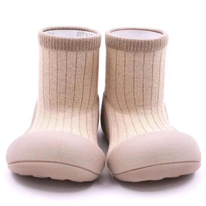 Mazuļu pirmās kurpes Attipas "White Choco" 