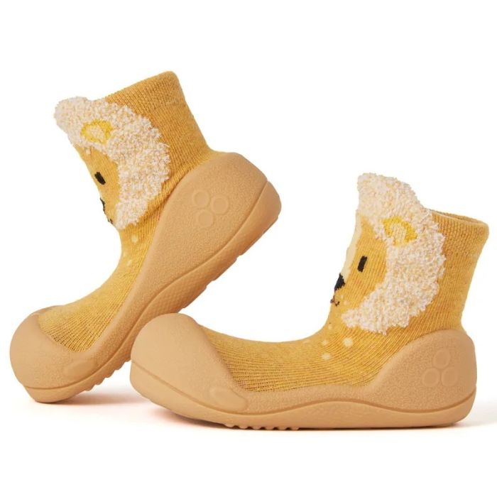 Mazuļu pirmās kurpes Attipas "Zootopia lion" 