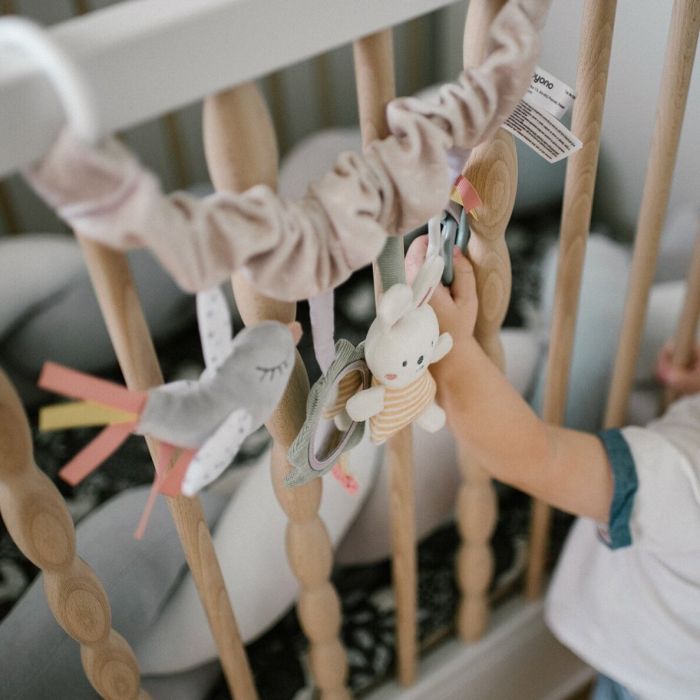 Rotaļlieta ratiņiem/krēsiņam "Nature"