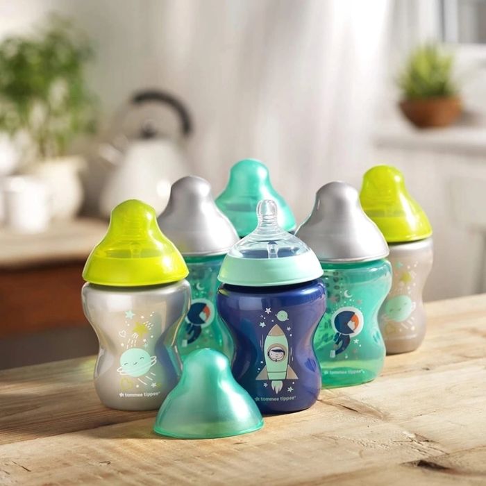 Mazuļa pudelītes "Tommee Tippee" ar knupīti 0m+ krāsains 260ml 6 gab.