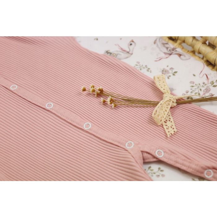 Zīdaiņu rāpulītis ar piedurknēm  "Lined lux" pale rose