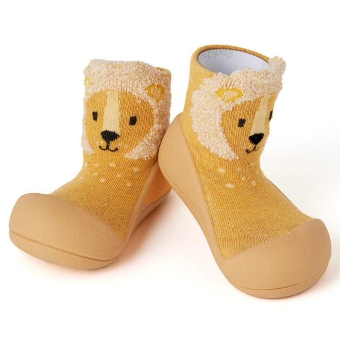 Mazuļu pirmās kurpes Attipas "Zootopia lion" 