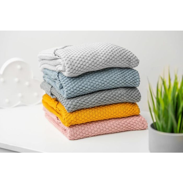 Adīts bambusa viskoze pleds "Baby" 90x85 cm pelēks