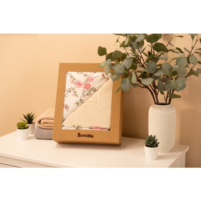 Muslīna un kokvilnas pleds un spilvens zīdainim "Alise" ecru