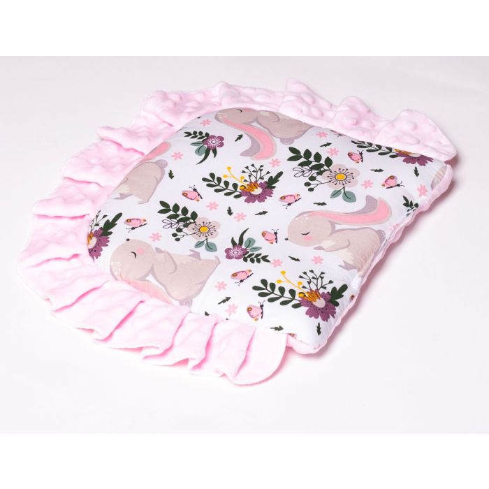 Komplekts ratiņiem spilvens un sega "Bunnies &Flowers"