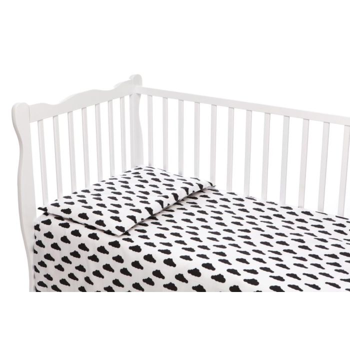 Vaikiška patalynė su debesėliais