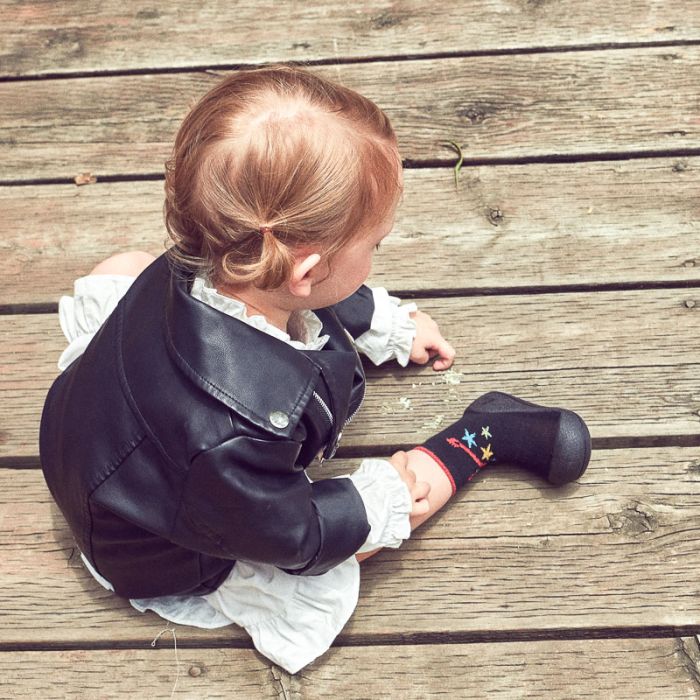 Mazuļu pirmās kurpes Attipas "Rock black" 