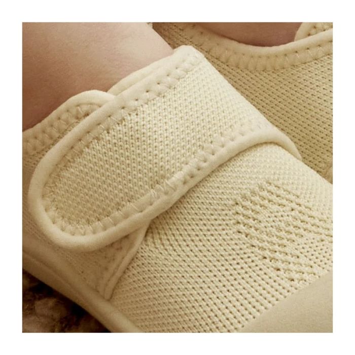  Mazuļu un bērnu apavi  Attipas "Sneakers beige"  (24-30 izmēriem)