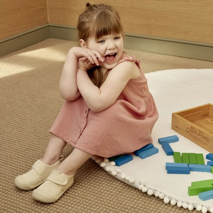  Mazuļu un bērnu apavi  Attipas "Sneakers beige"  (24-30 izmēriem)