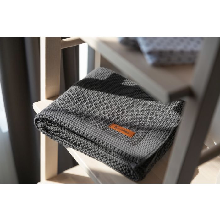 Adīts kokvilnas pleds "Mama" 100x80 cm tumši pelēks