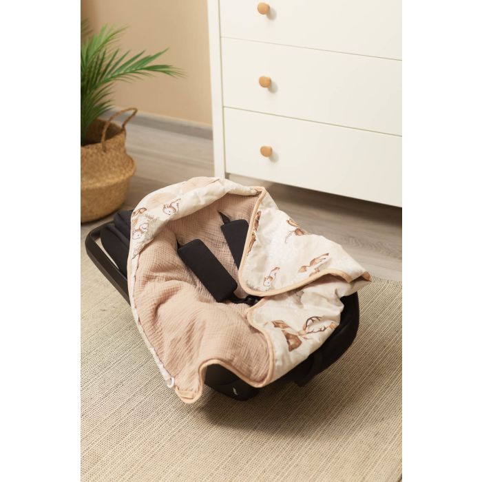 Autosēdeklīša muslīna guļammaiss "Soul friends" 90x90 cm beige