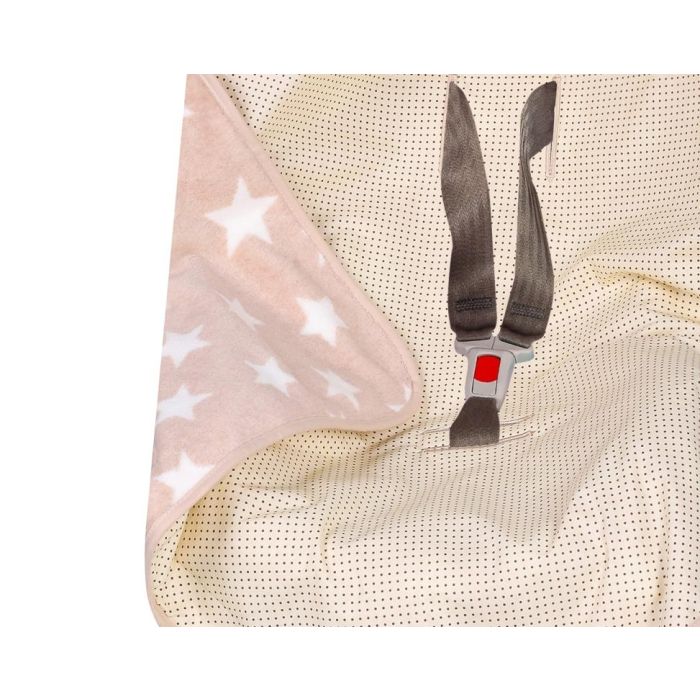 Pledas automobilinei kėdutei