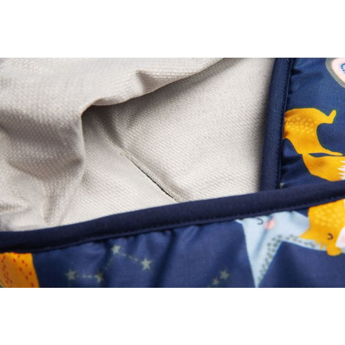 Autosēdeklīša guļammaiss "Foxes" 90x90 cm 